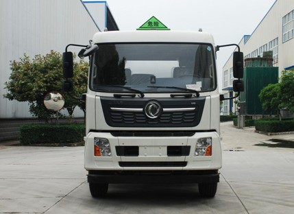 國(guó)六東風(fēng)天錦12.6方加油車(chē) 國(guó)六東風(fēng)天錦12.6方加油車(chē)